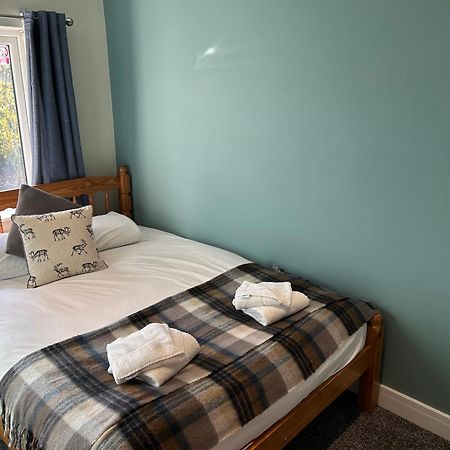 3 Bed Farnborough Air Accommodation Exterior photo